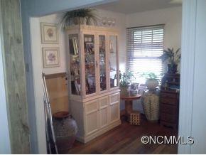 572 Henson Cove Road Canton, NC 28716 - Photo 9 of 17