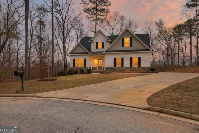 $489,000 | 140 Hawthorn Lane, Covington, GA 30014