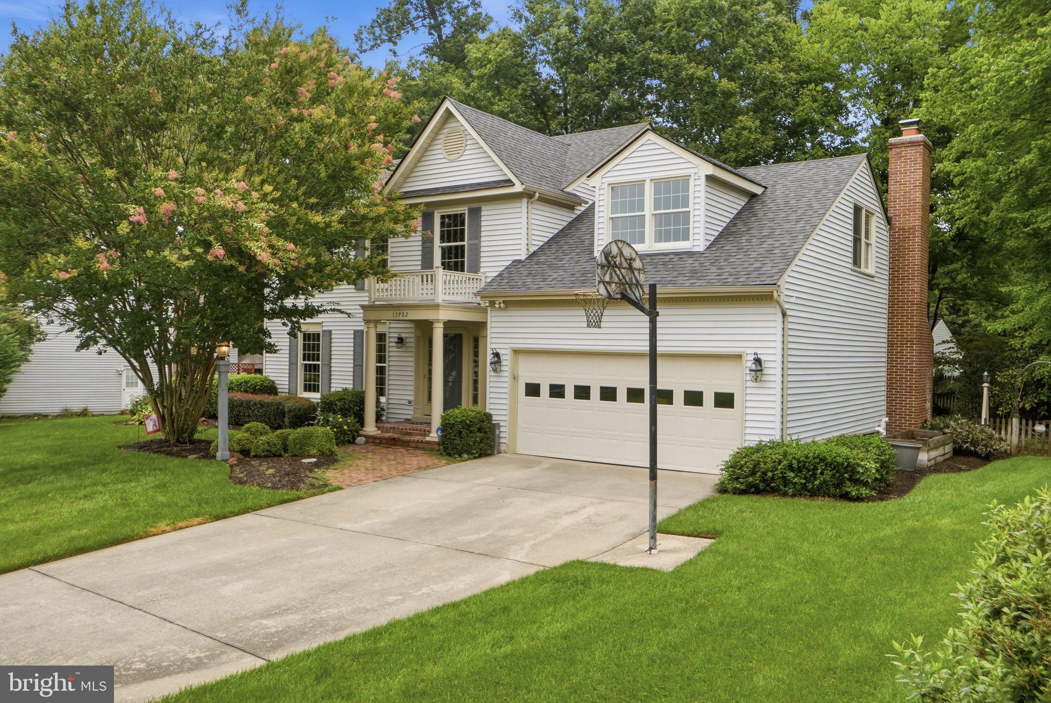 13702 Springstone Court Clifton, VA 20124 - Photo 2 of 50 Lovely Portico