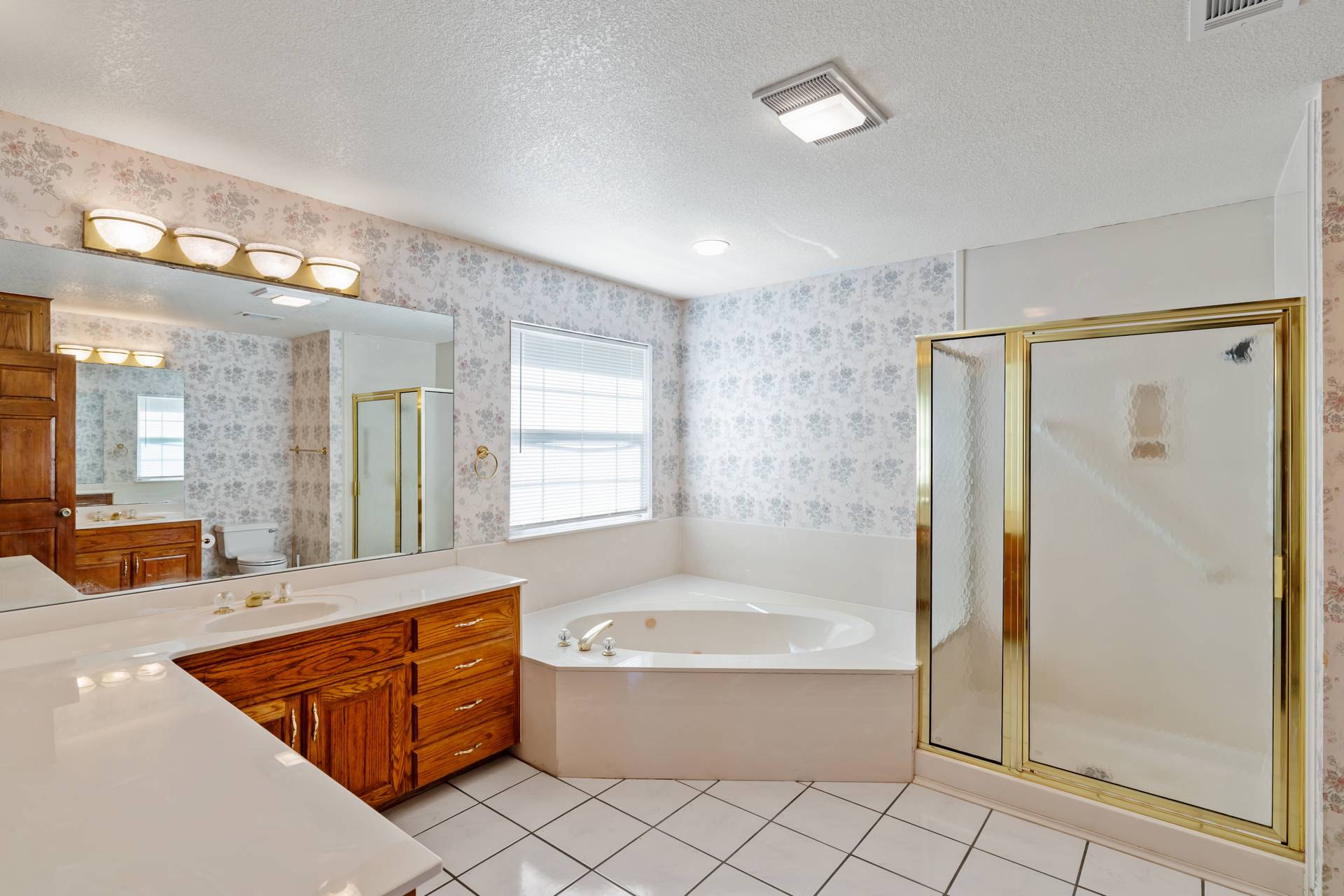101 Oak Ridge Circle Georgetown, TX 78628 - Photo 21 of 35