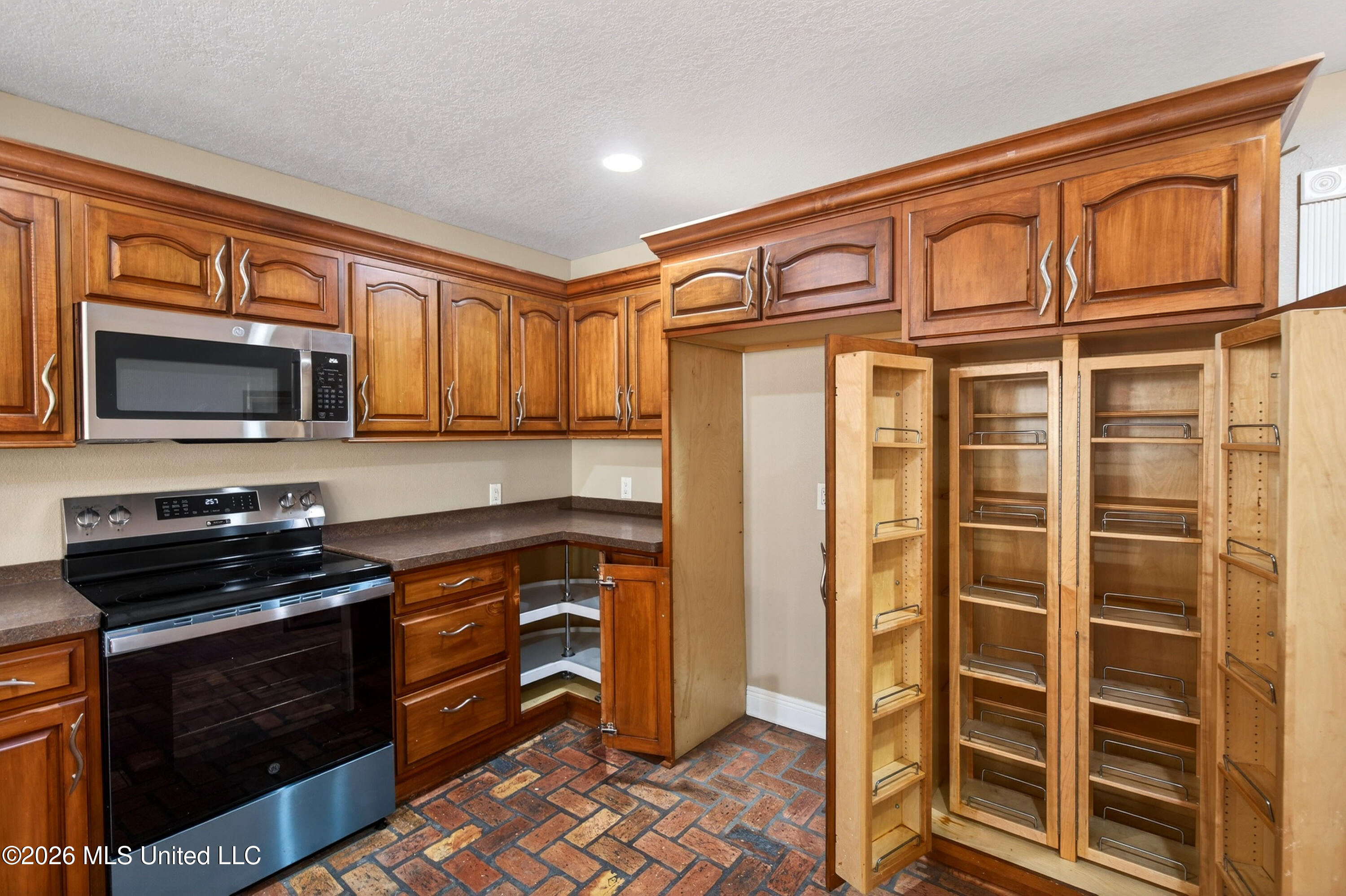 1332 Oak Street Ocean Springs, MS 39564 - Photo 15 of 52 1332OakSt.-15