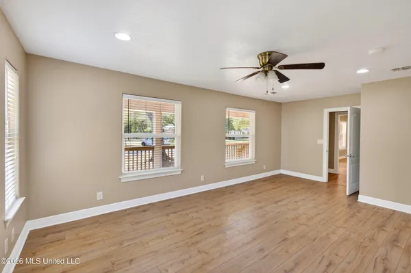 $280,000 | 1332 Oak Street, Ocean Springs, MS 39564