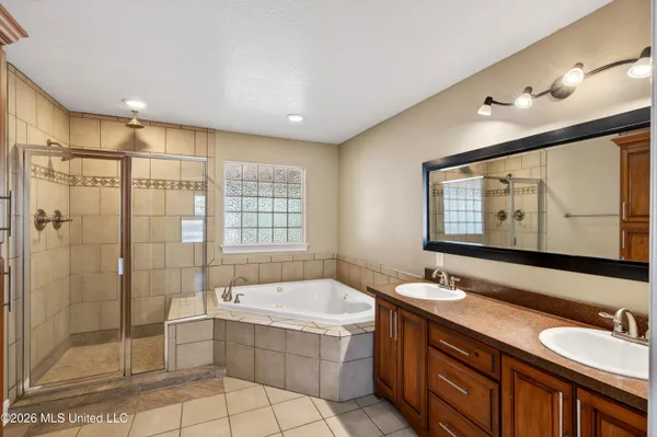 $280,000 | 1332 Oak Street, Ocean Springs, MS 39564