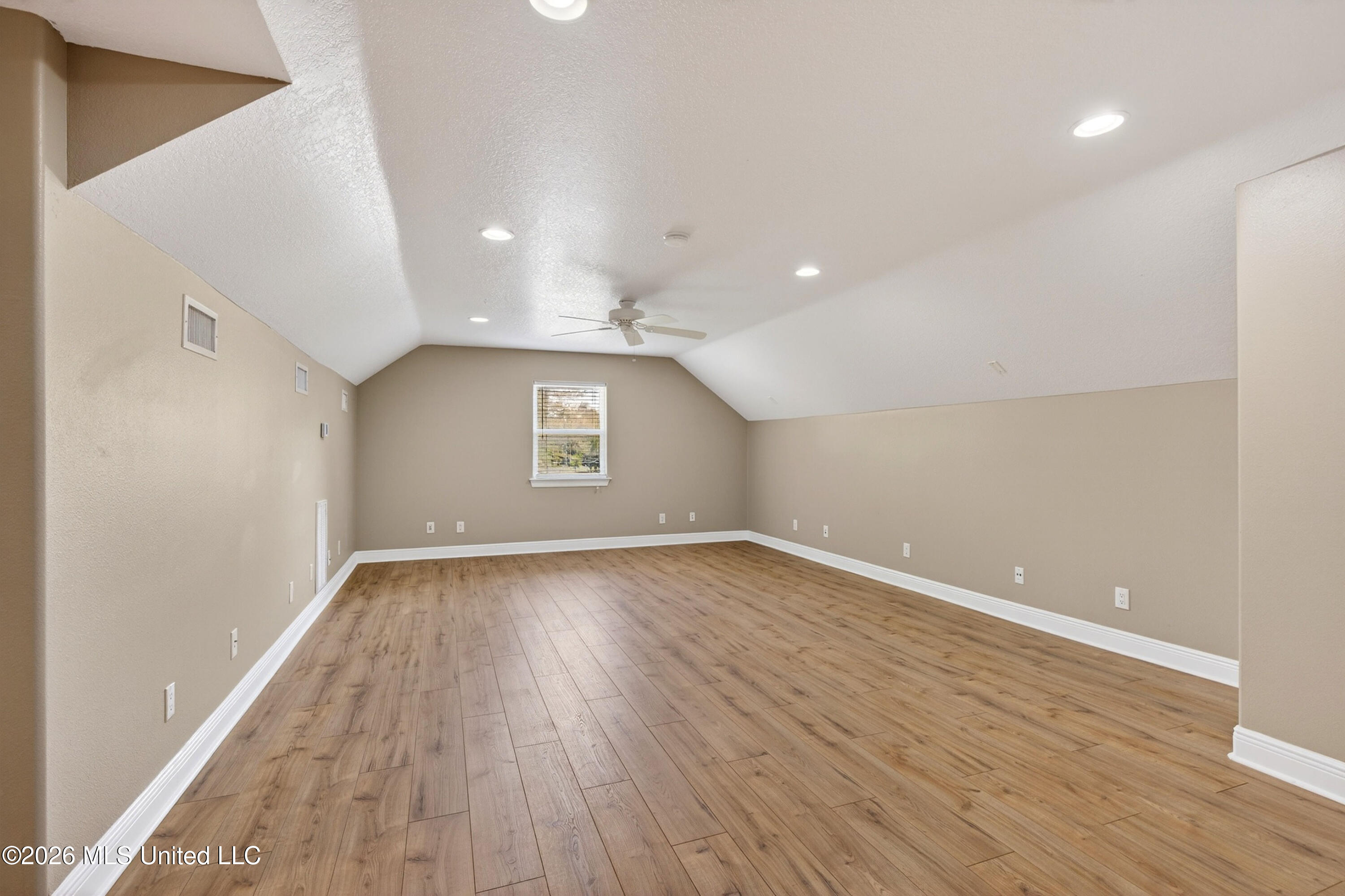 1332 Oak Street Ocean Springs, MS 39564 - Photo 35 of 52 1332OakSt.-35