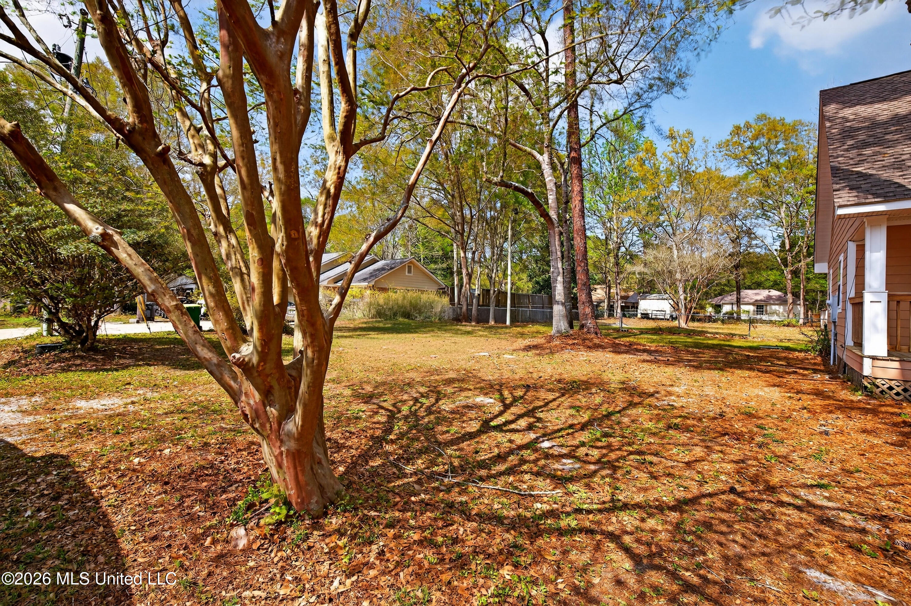 1332 Oak Street Ocean Springs, MS 39564 - Photo 4 of 52 1332OakSt.-4