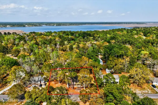 $280,000 | 1332 Oak Street, Ocean Springs, MS 39564