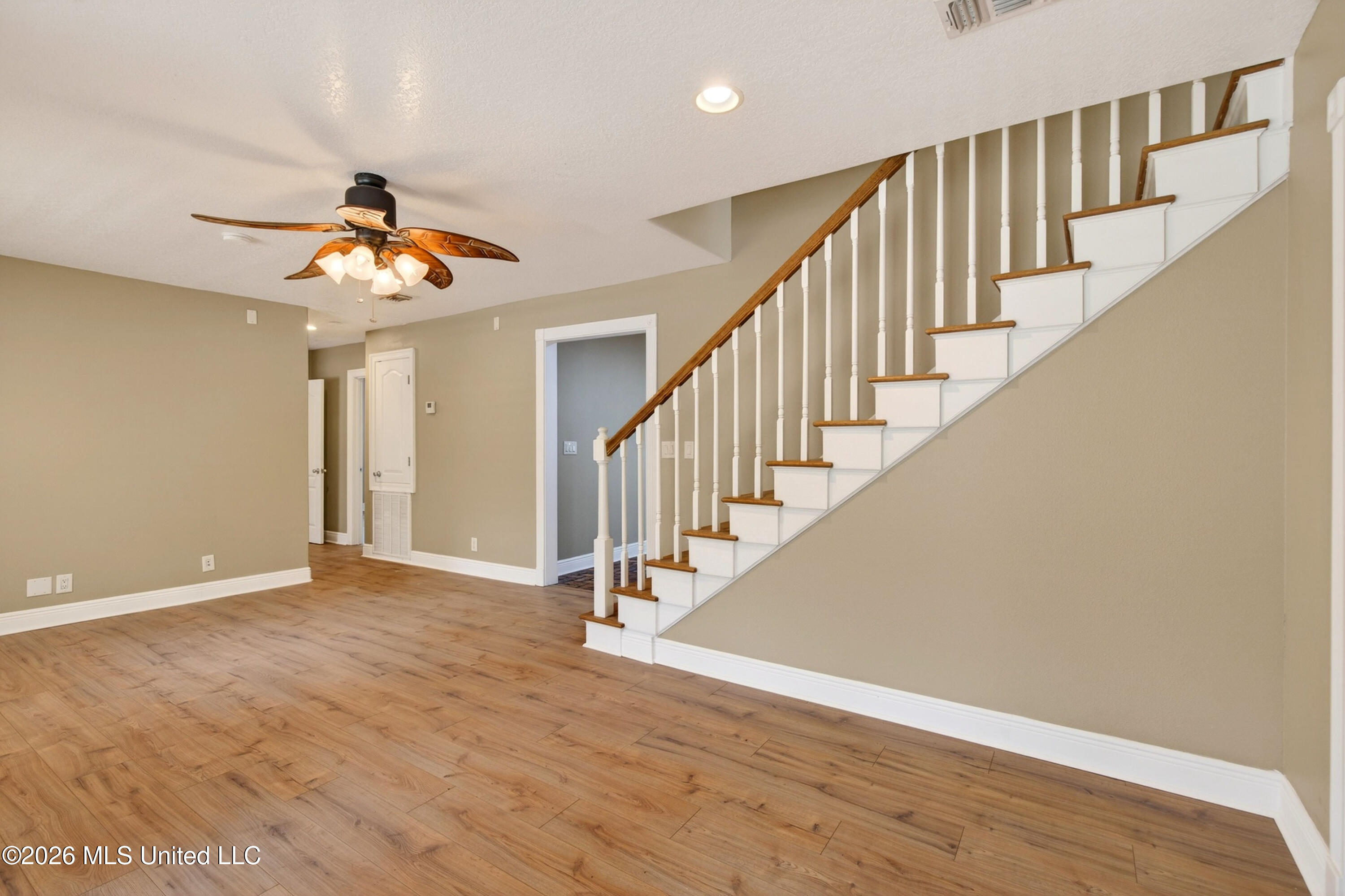 1332 Oak Street Ocean Springs, MS 39564 - Photo 8 of 52 1332OakSt.-8