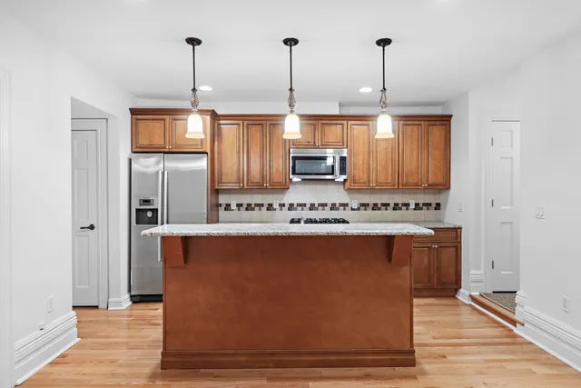 $4,100 | 720 Bloomfield Street, Unit 1, Hoboken, NJ 07030