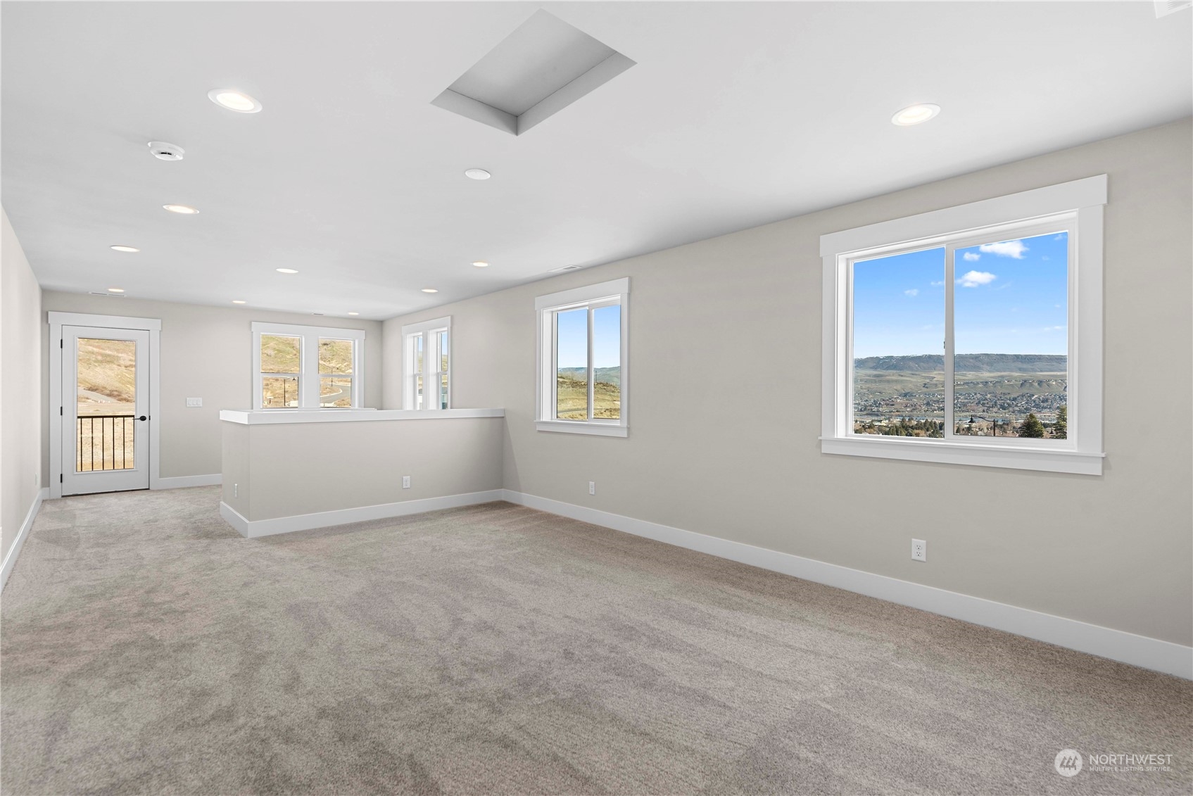 2157 Maple Street Wenatchee, WA 98801 - Photo 17 of 33 Gallery Image 17