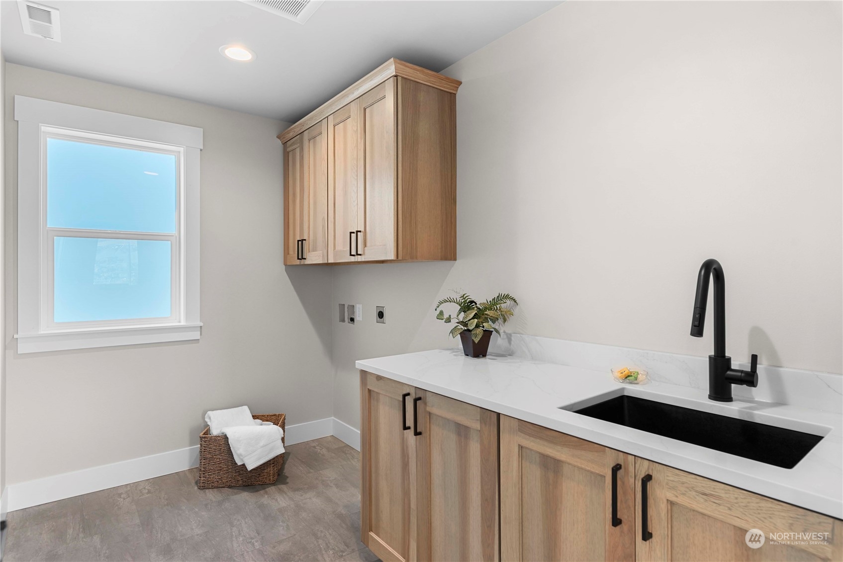 2157 Maple Street Wenatchee, WA 98801 - Photo 23 of 33 Gallery Image 23