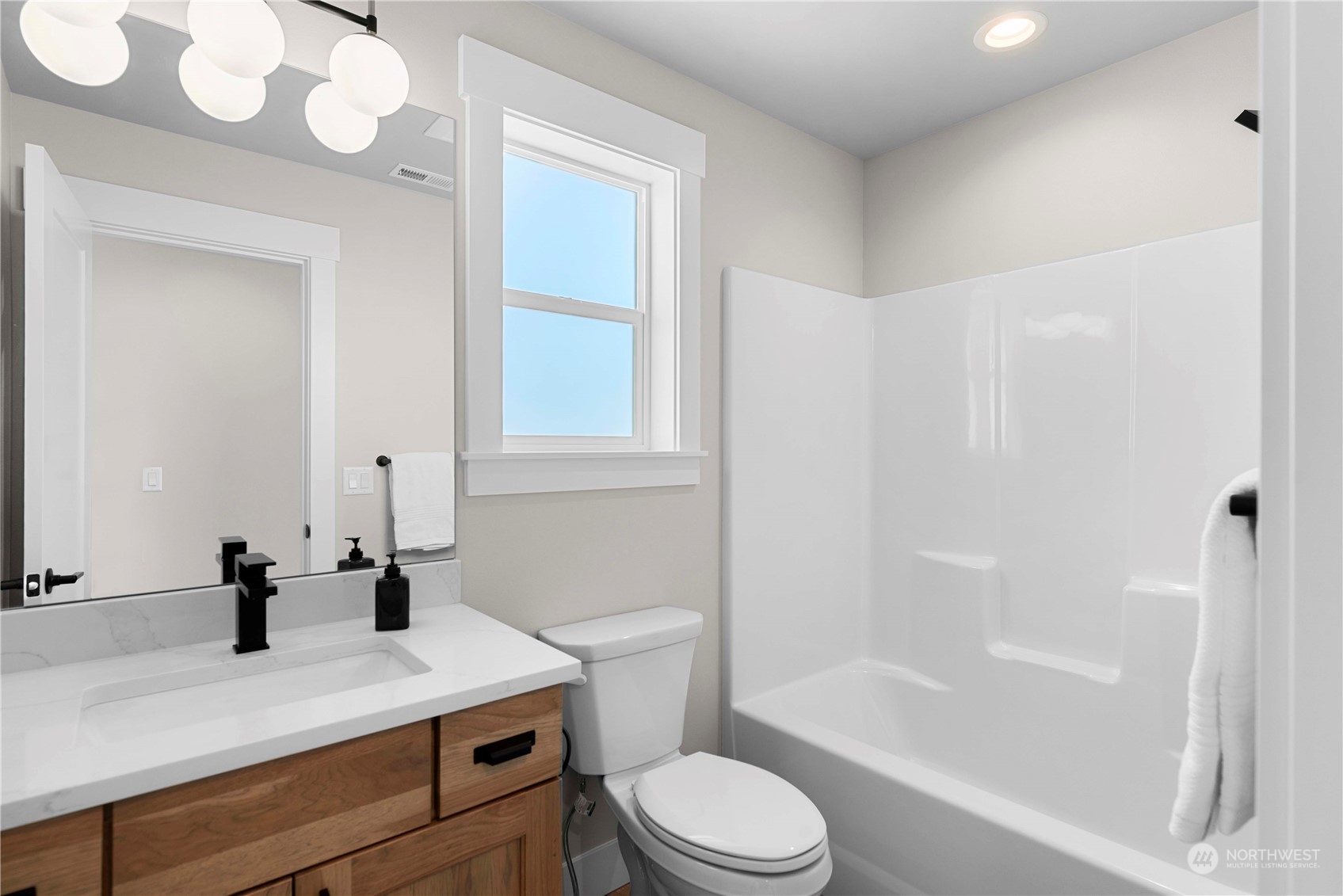 2157 Maple Street Wenatchee, WA 98801 - Photo 24 of 33 Gallery Image 24