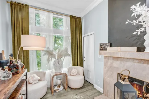 $429,900 | 7800 Topanga Canyon Boulevard, Canoga Park, CA 91304