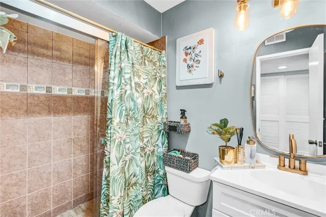 $429,900 | 7800 Topanga Canyon Boulevard, Canoga Park, CA 91304