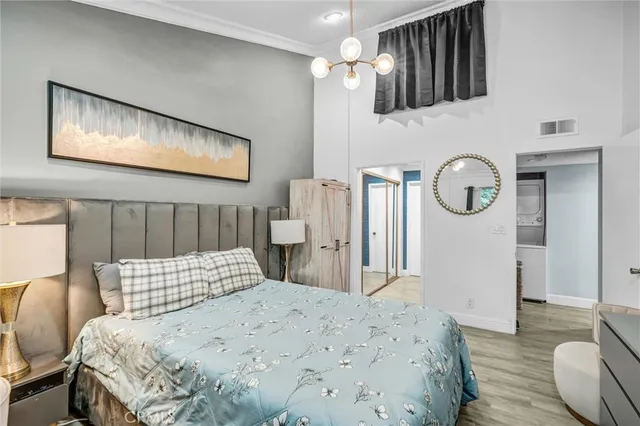 $429,900 | 7800 Topanga Canyon Boulevard, Canoga Park, CA 91304