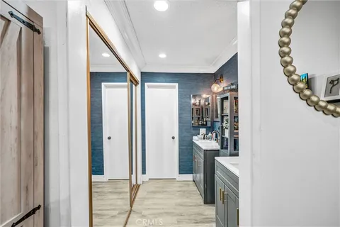 $429,900 | 7800 Topanga Canyon Boulevard, Canoga Park, CA 91304