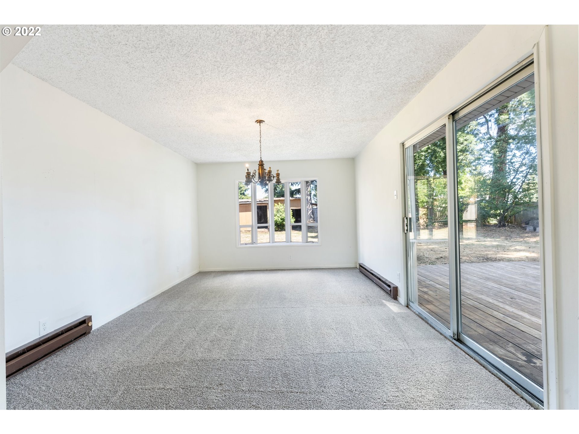 1789 Southeast River Road Hillsboro, OR 97123 - Photo 10 of 32 Gallery Image 10