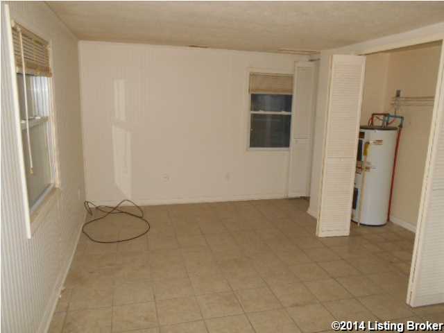 5607 Billtown Road Louisville, KY 40299 - Photo 7 of 9 Other Room
