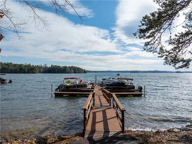 $1,350,000 | 125 East Waterford Drive, Seneca, SC 29672