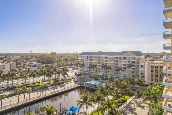 $3,500 | 100 Northeast 6th Street, Unit 309, Boynton Beach, FL 33435