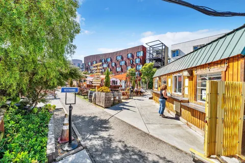 $899,000 | 420 Mission Bay Boulevard North, Unit 120, San Francisco, CA 94158