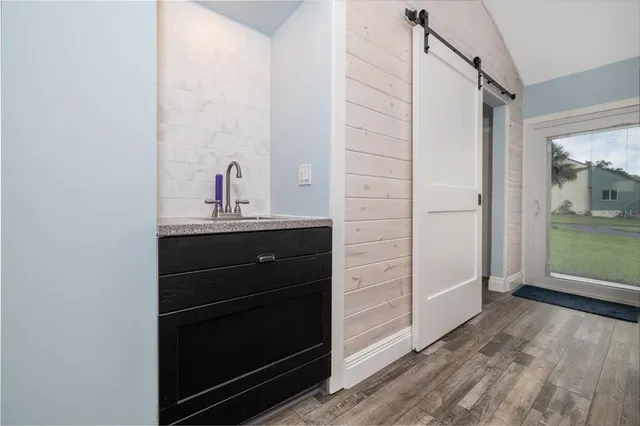 a view of walk in closet