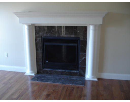 1310 Russell Road Westfield, MA 01085 - Photo 3 of 6 Gallery Image 3