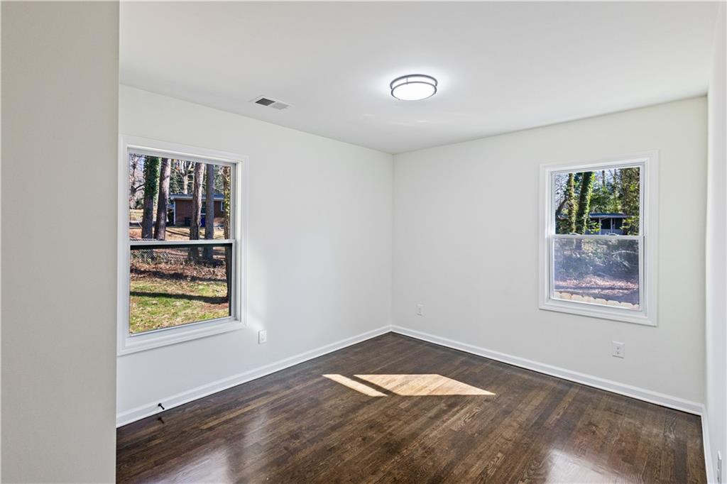 3252 Pinehill Drive Decatur, GA 30032 - Photo 14 of 26 an empty room with window
