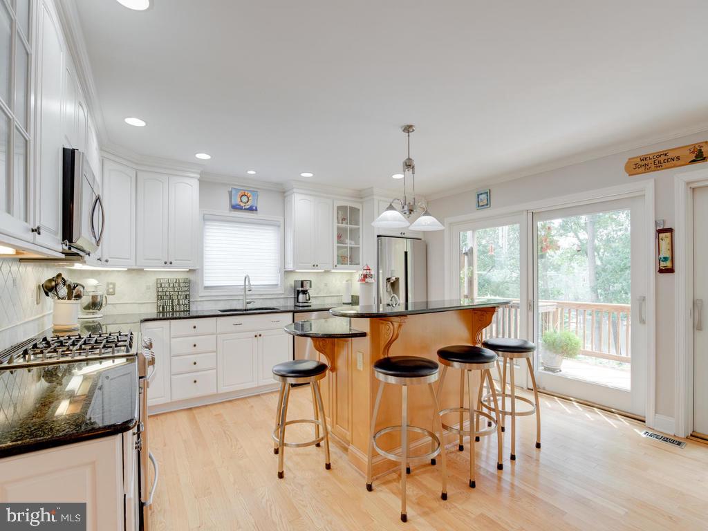 815 Dividing Road Severna Park, MD 21146 - Photo 17 of 74 Open light filled kitchen