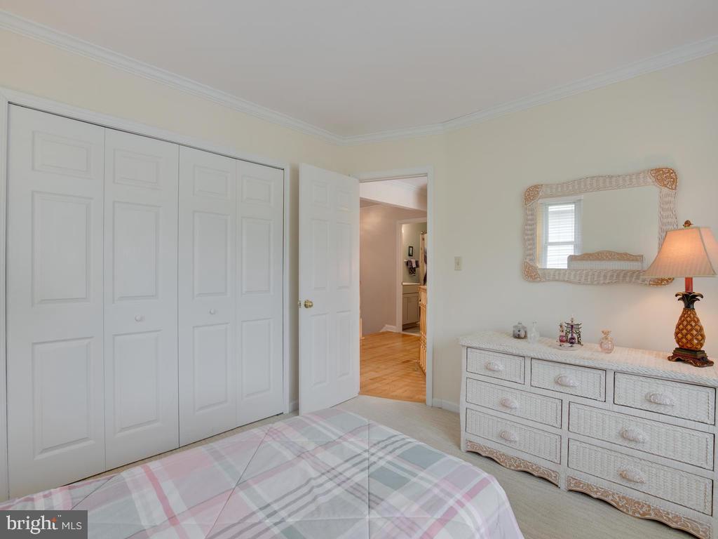 815 Dividing Road Severna Park, MD 21146 - Photo 47 of 74 Plenty of room for family or guests