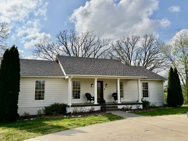 $329,000 | 153 Gore Road, Lawrenceburg, TN 38464