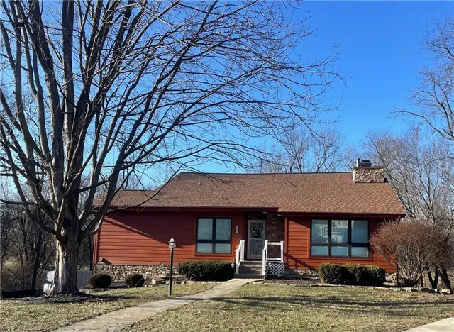$354,000 | 3004 Lakeview Terrace, Leavenworth, KS 66048