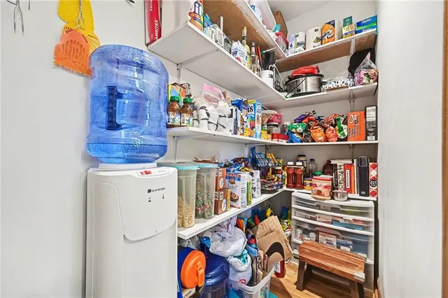 $354,000 | 3004 Lakeview Terrace, Leavenworth, KS 66048