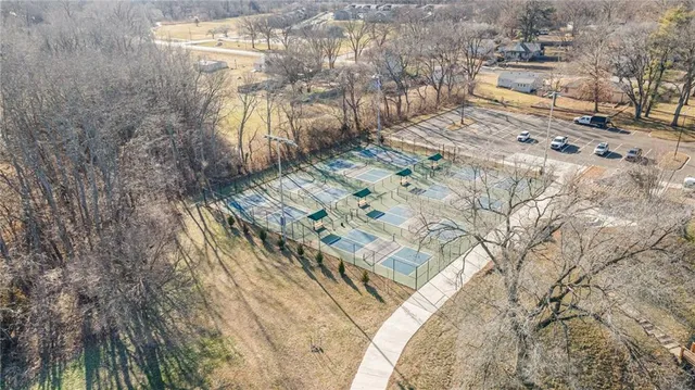 $354,000 | 3004 Lakeview Terrace, Leavenworth, KS 66048