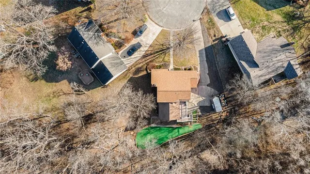 $354,000 | 3004 Lakeview Terrace, Leavenworth, KS 66048