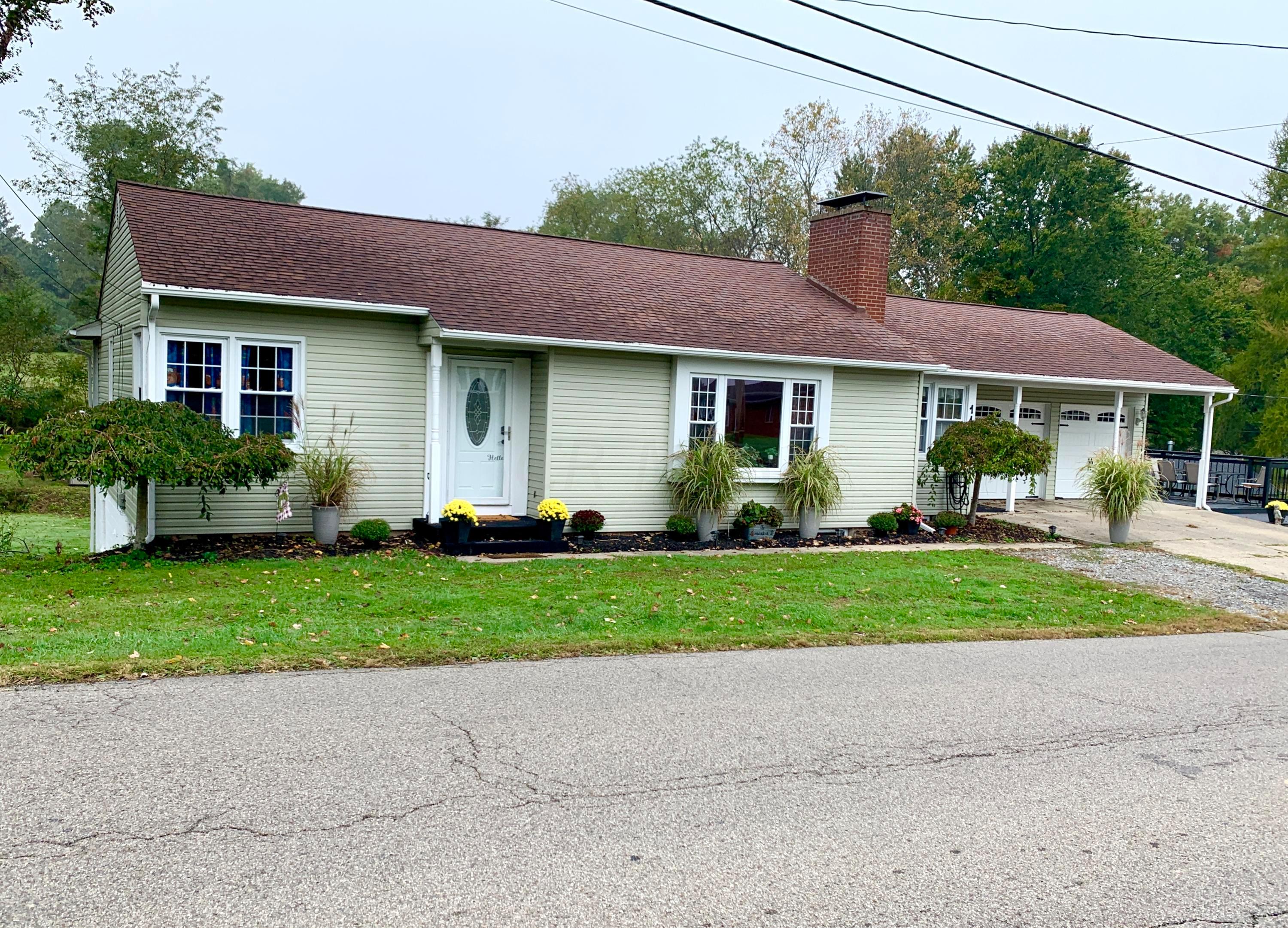 143 Burlington Road Jackson, OH 45640 - Photo 1 of 25 Gallery Image 1