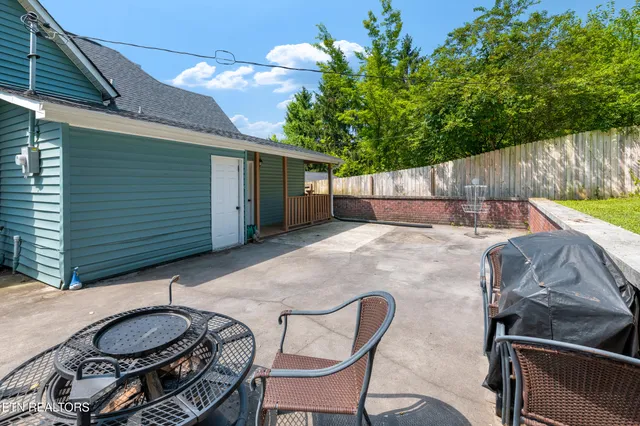 $329,950 | 467 Watauga Avenue, Knoxville, TN 37917