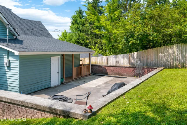 $329,950 | 467 Watauga Avenue, Knoxville, TN 37917