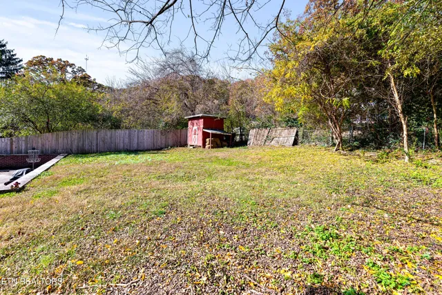 $329,950 | 467 Watauga Avenue, Knoxville, TN 37917