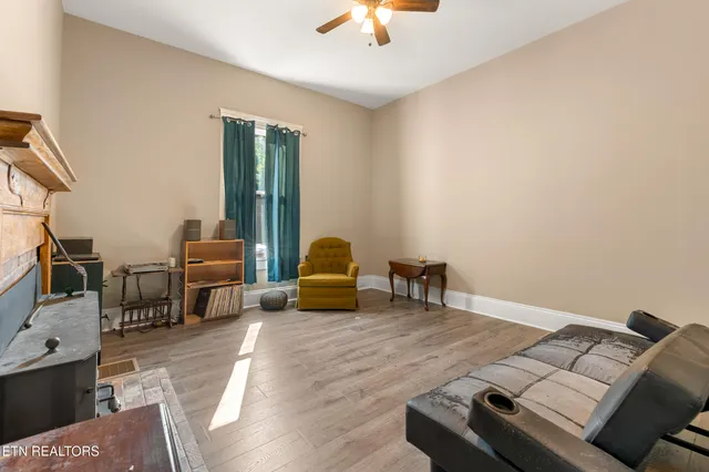 $329,950 | 467 Watauga Avenue, Knoxville, TN 37917