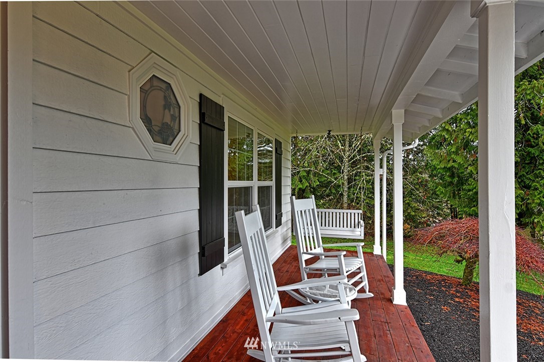 5918 Robe Menzel Road Snohomish, WA 98290 - Photo 11 of 40 a view of chair in the balcony