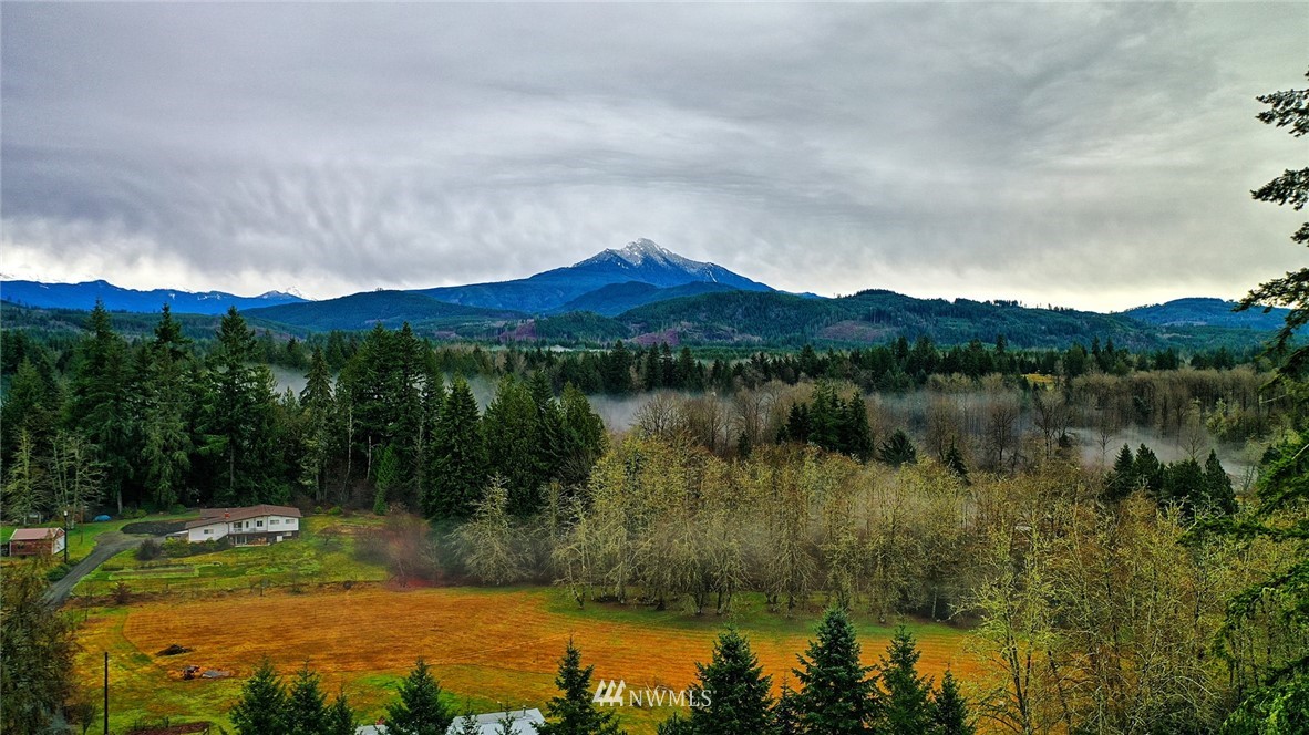 5918 Robe Menzel Road Snohomish, WA 98290 - Photo 39 of 40 a view of lake with mountain