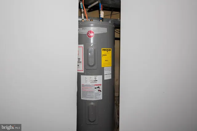 a view of a wooden fence