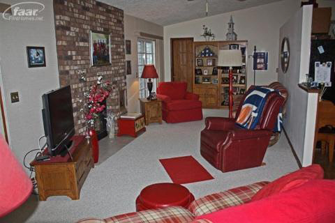 8382 North Seymour Road Flushing, MI 48433 - Photo 3 of 14 20185383-2.JPG