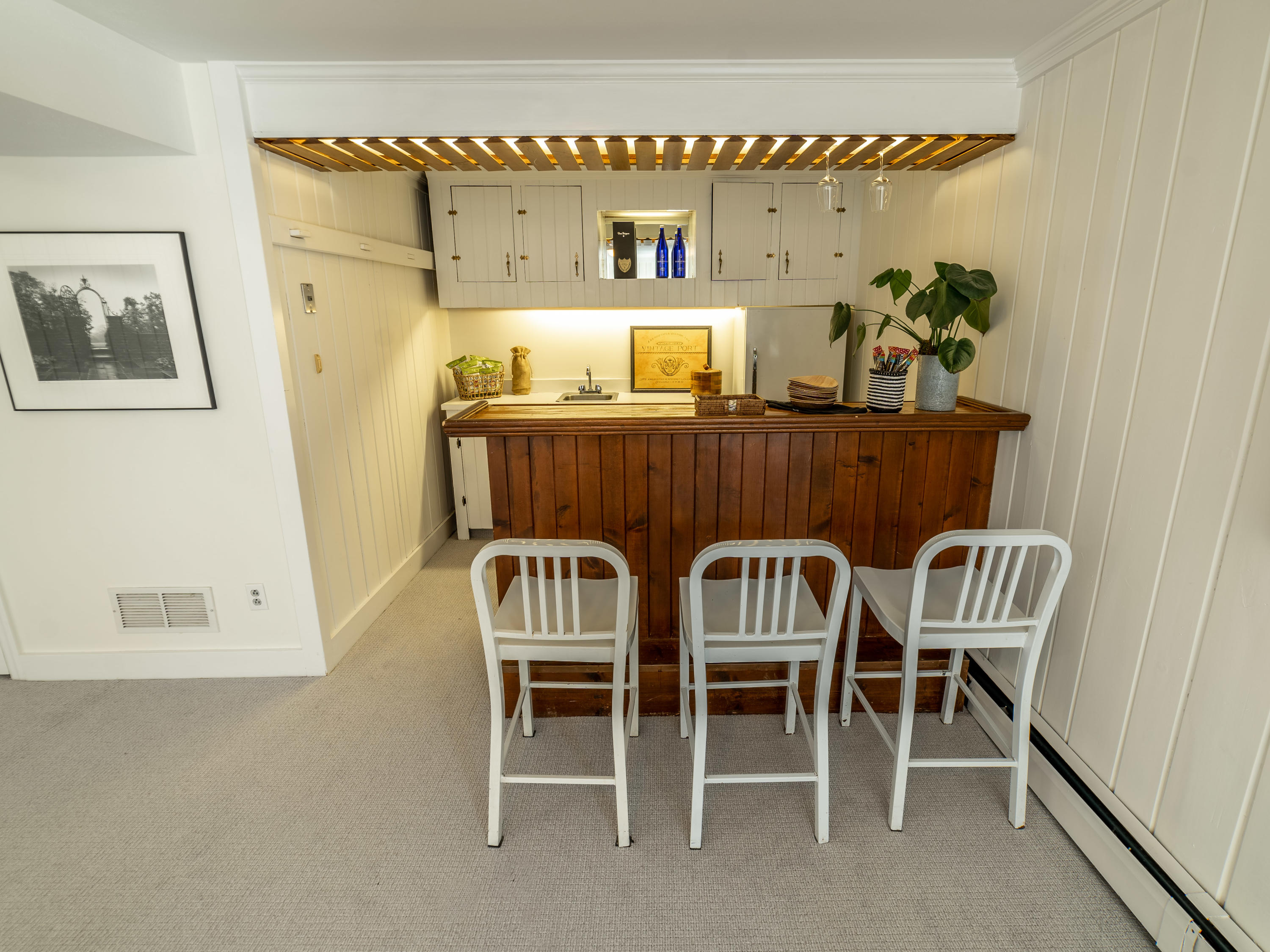 103 Salem Road New Canaan, CT 06840 - Photo 28 of 42 a view of kitchen with breakfast area