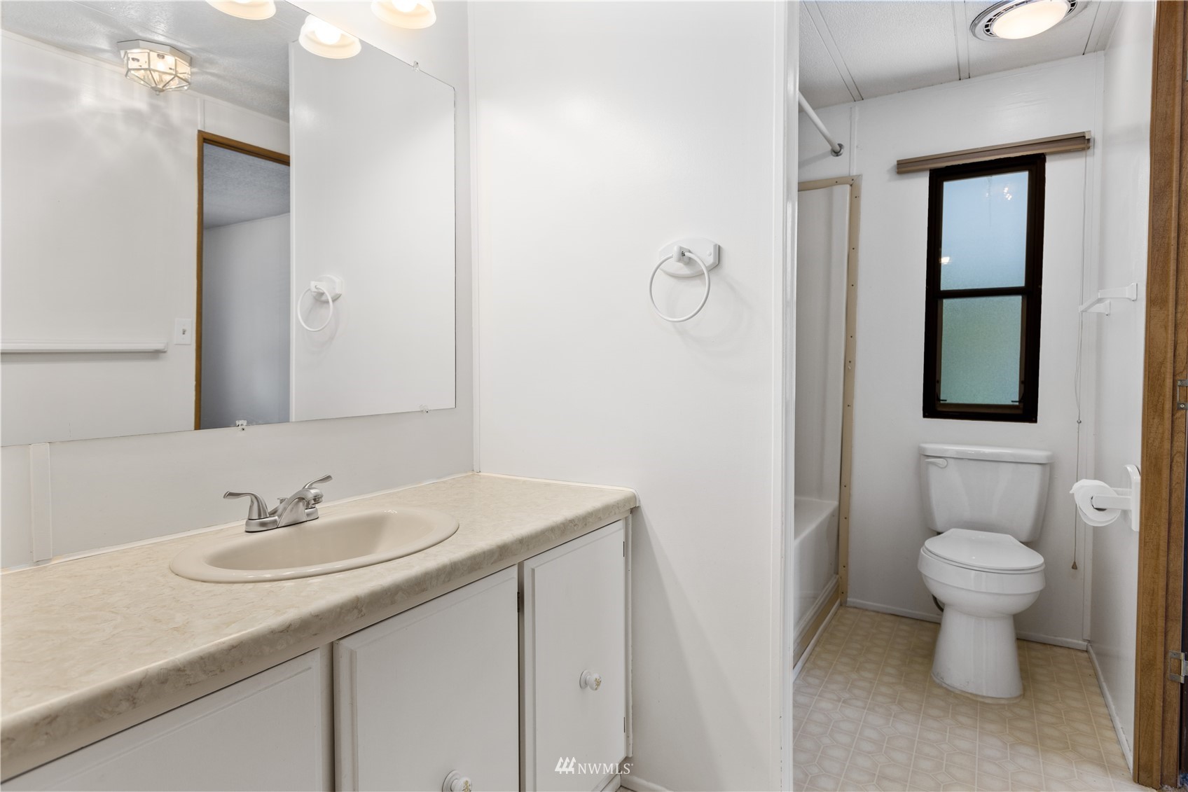 201 Union Avenue Southeast, Unit 170 Renton, WA 98059 - Photo 17 of 30 Gallery Image 17