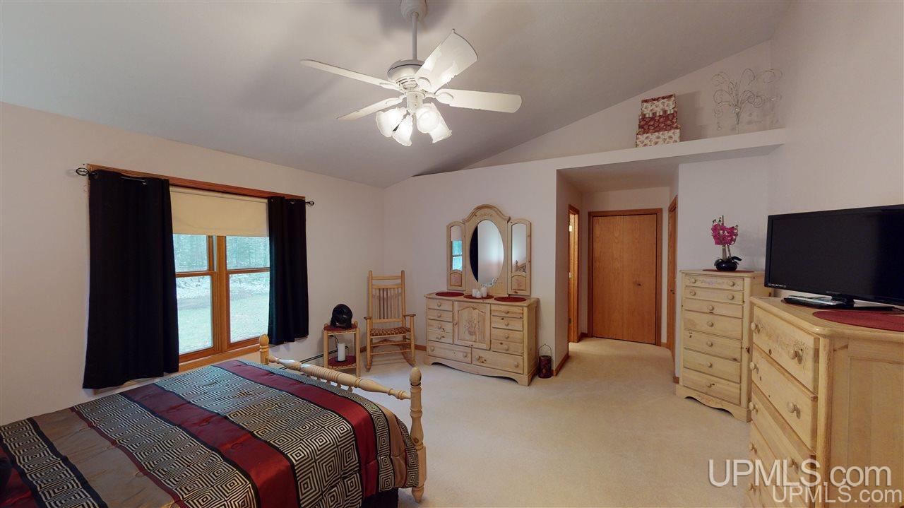 87 Feather Ridge Road Marquette, MI 49855 - Photo 14 of 40