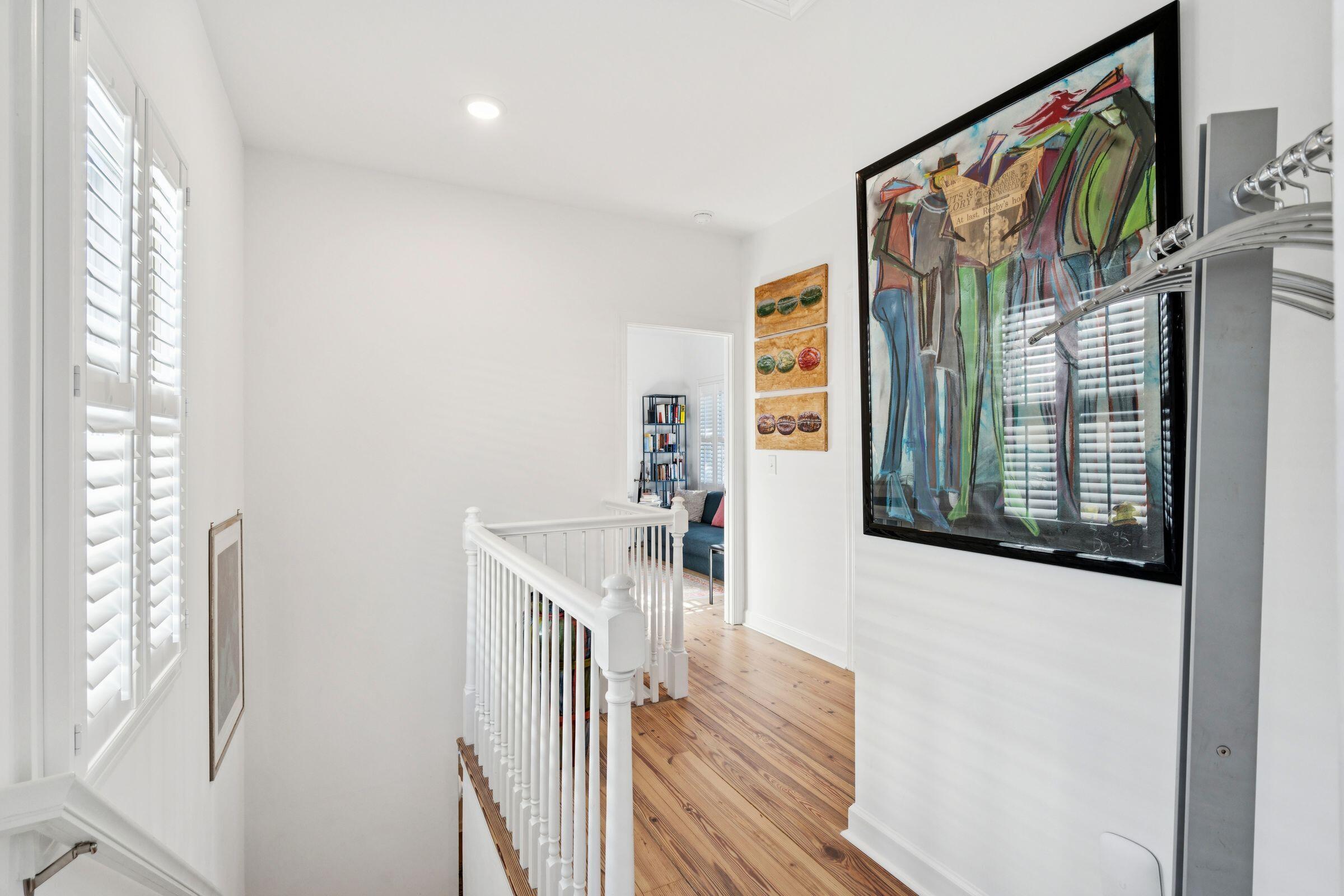 15 Elizabeth Street Charleston, SC 29403 - Photo 30 of 39 Upstairs Hall