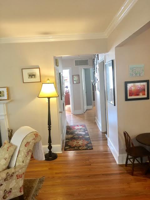 2127 Wappoo Hall Road Charleston, SC 29412 - Photo 14 of 21 2127 living hallway