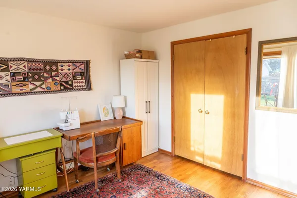 $315,000 | 806 North 24th Avenue, Yakima, WA 98902