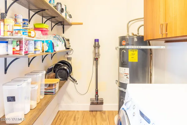 $315,000 | 806 North 24th Avenue, Yakima, WA 98902